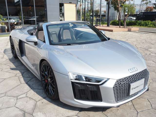 アウディ Ｒ８　スパイダー Ｖ１０ ５．２ ＦＳＩ クワトロ ４ＷＤ H30年 (近畿) 99
