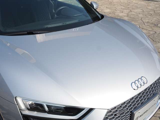 アウディ Ｒ８　スパイダー Ｖ１０ ５．２ ＦＳＩ クワトロ ４ＷＤ H30年 (近畿) 99