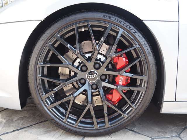 アウディ Ｒ８　スパイダー Ｖ１０ ５．２ ＦＳＩ クワトロ ４ＷＤ H30年 (近畿) 99