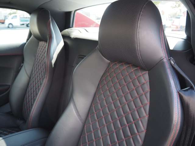 アウディ Ｒ８　スパイダー Ｖ１０ ５．２ ＦＳＩ クワトロ ４ＷＤ H30年 (近畿) 99