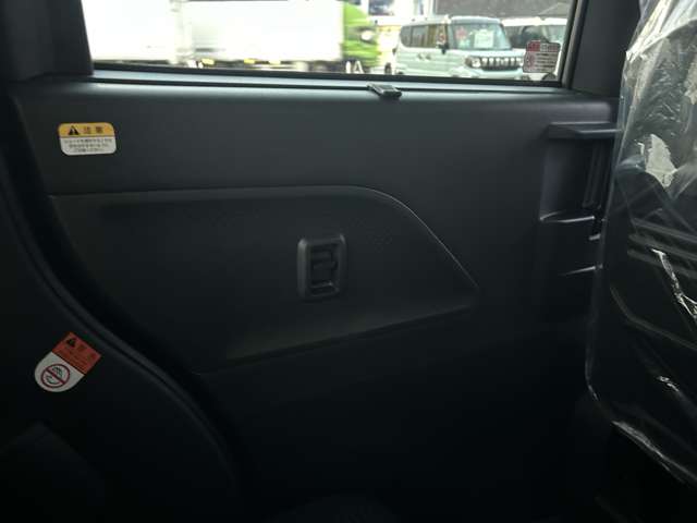 ダイハツ タント ６６０ カスタム Ｘ R6年 () 99