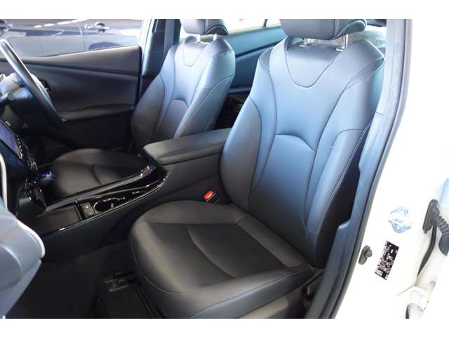 トヨタ プリウス １．８ Ａ ツーリングセレクション R2年 () 99