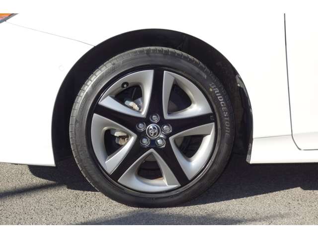 トヨタ プリウス １．８ Ａ ツーリングセレクション R2年 () 99