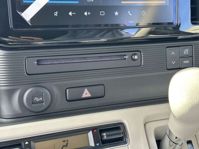 スズキ ワゴンＲ　スマイル ６６０ ハイブリッド Ｘ R5年 (中国) 99