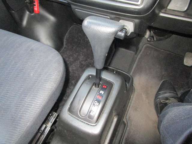 ホンダ バモス ６６０ Ｍ スタイリッシュパッケージ ４ＷＤ H24年 (中国) 99