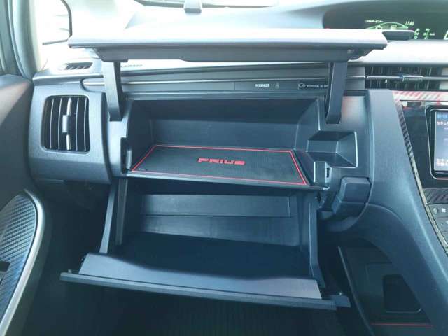 トヨタ プリウス １．８ Ｓ ツーリングセレクション Ｇ'Ｓ H27年 (関東) 99