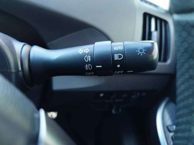 トヨタ プリウス １．８ Ｓ ツーリングセレクション Ｇ'Ｓ H27年 (関東) 99