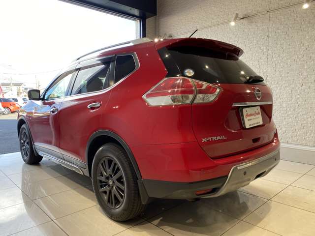 日産 エクストレイル ２．０ ２０Ｘ ブラック エクストリーマーＸ エマージェンシーブレーキ パッケージ ３列車 ４ＷＤ H27年 (九州・沖縄) 99