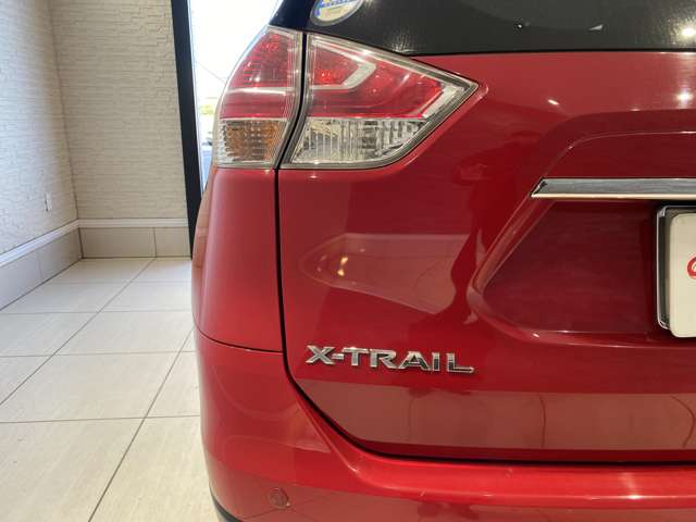 日産 エクストレイル ２．０ ２０Ｘ ブラック エクストリーマーＸ エマージェンシーブレーキ パッケージ ３列車 ４ＷＤ H27年 (九州・沖縄) 99