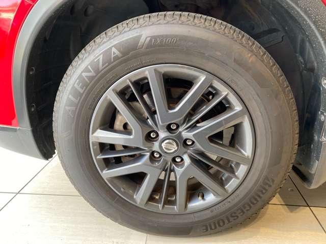 日産 エクストレイル ２．０ ２０Ｘ ブラック エクストリーマーＸ エマージェンシーブレーキ パッケージ ３列車 ４ＷＤ H27年 (九州・沖縄) 99