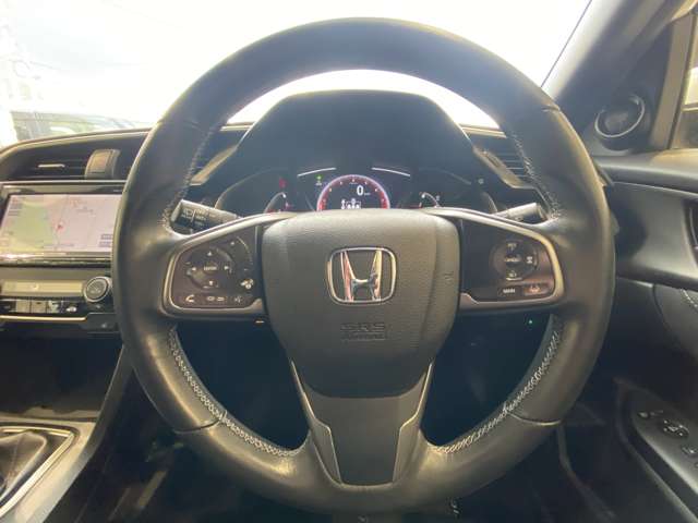 ホンダ シビック １．５ H30年 (九州・沖縄) 99