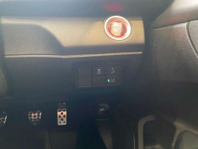 ホンダ シビック １．５ H30年 (九州・沖縄) 99