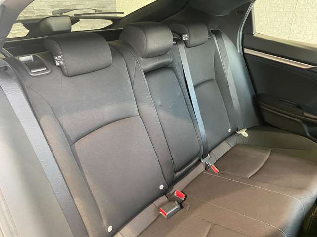 ホンダ シビック １．５ H30年 (九州・沖縄) 99