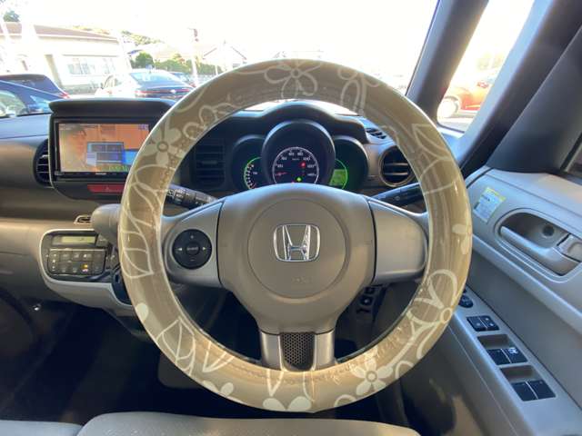 ホンダ Ｎ　ＢＯＸ ６６０ Ｇ Ｌパッケージ H26年 (九州・沖縄) 99