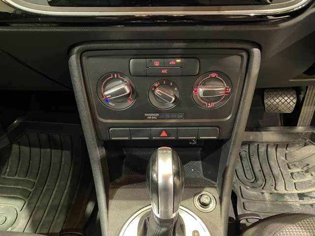 フォルクスワーゲン ザ　ビートル デザイン H27年 (九州・沖縄) 99