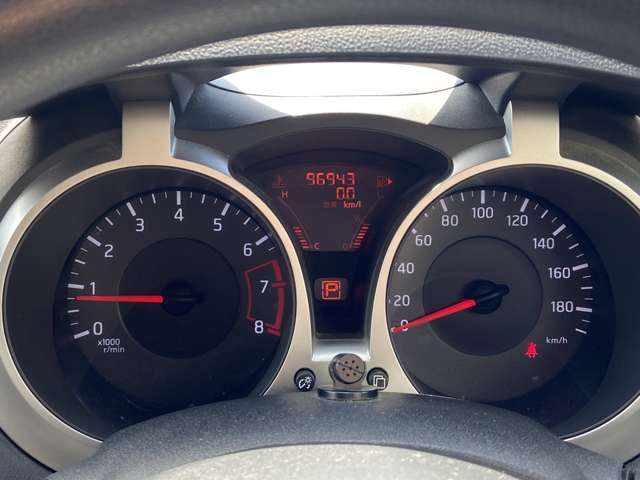 日産 ジューク １．５ １５ＲＳ タイプＶ H24年 (九州・沖縄) 99