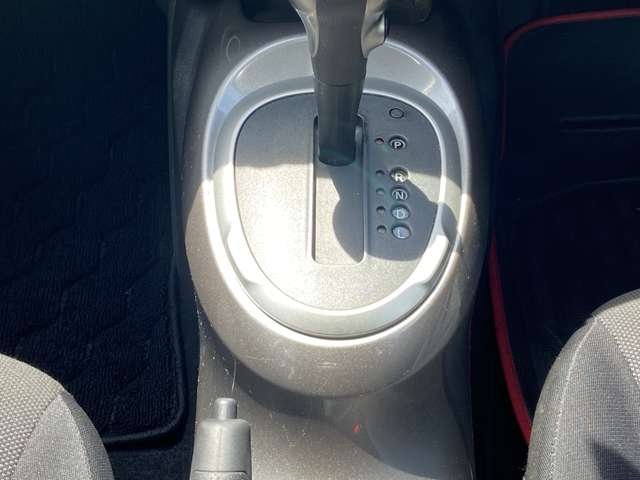 日産 ジューク １．５ １５ＲＳ タイプＶ H24年 (九州・沖縄) 99