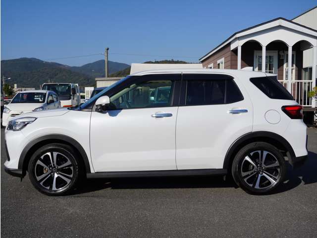 ダイハツ ロッキー １．０ プレミアム R3年 (九州・沖縄) 99