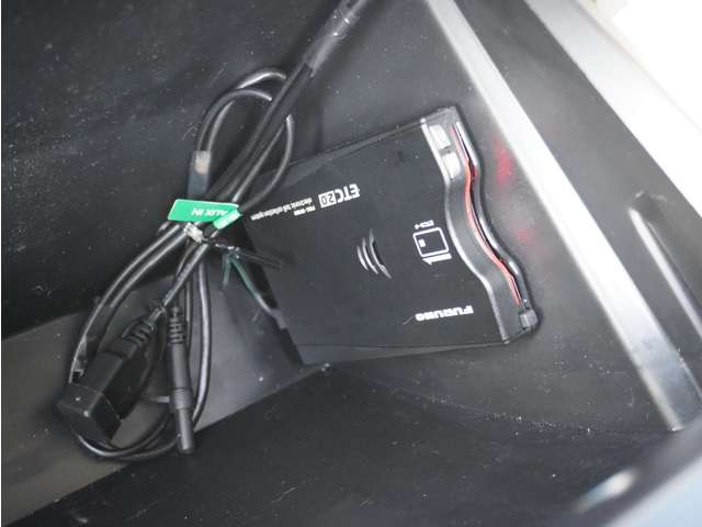 ダイハツ ロッキー １．０ プレミアム R3年 (九州・沖縄) 99