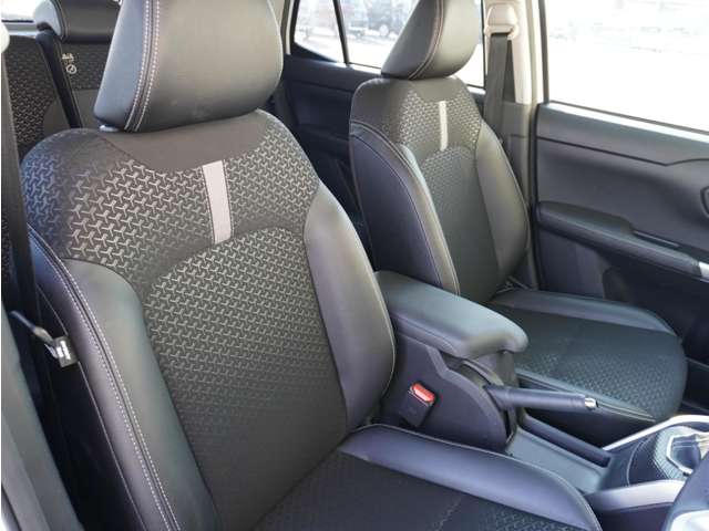 ダイハツ ロッキー １．０ プレミアム R3年 (九州・沖縄) 99