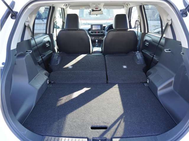 ダイハツ ロッキー １．０ プレミアム R3年 (九州・沖縄) 99