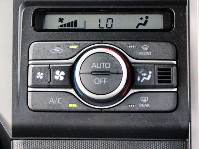 ダイハツ タフト ６６０ Ｇ ダーククロム ベンチャー R5年 (中国) 99