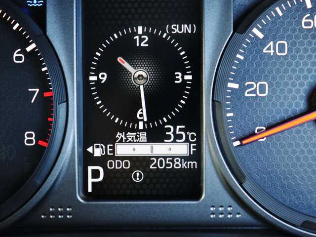 ダイハツ タフト ６６０ Ｇ ダーククロム ベンチャー R5年 (中国) 99