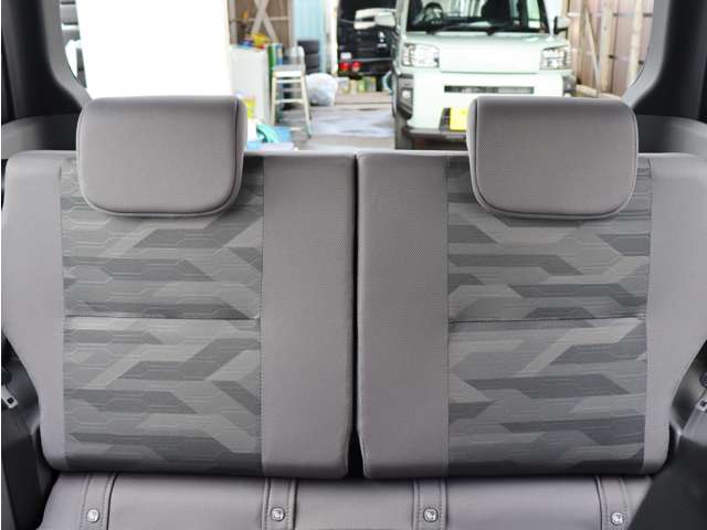 ダイハツ タフト ６６０ Ｇ ダーククロム ベンチャー R5年 (中国) 99