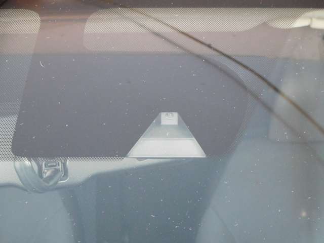 日産 ノート １．２ Ｘ Ｖセレクション プラスセーフティＩＩ H28年 (九州・沖縄) 99