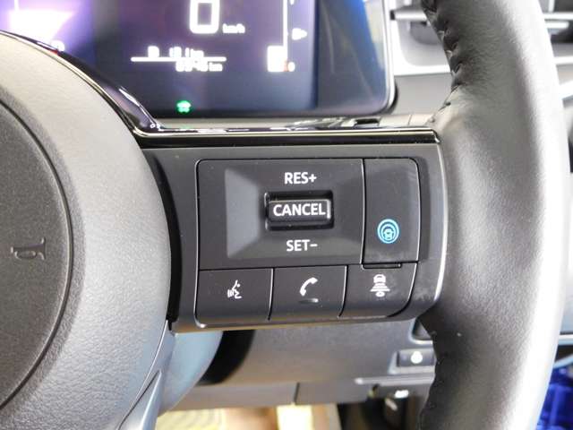 日産 ノート １．２ Ｘ R6年 (九州・沖縄) 99