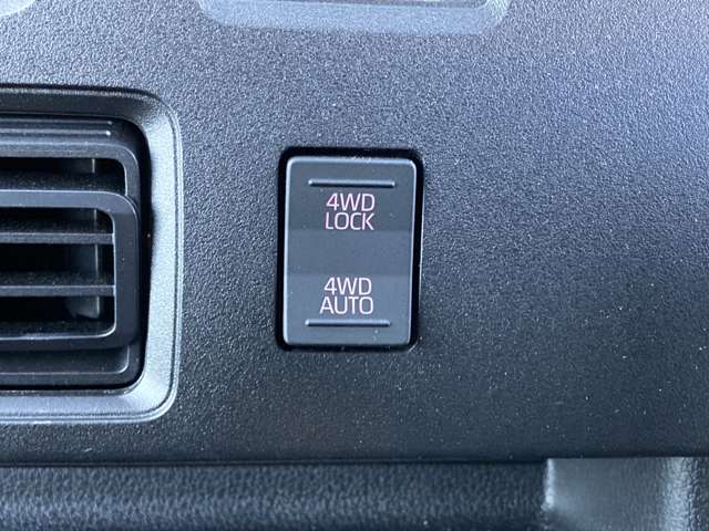 ダイハツ ハイゼットカーゴ ６６０ デラックス ４ＷＤ R6年 (東北) 99