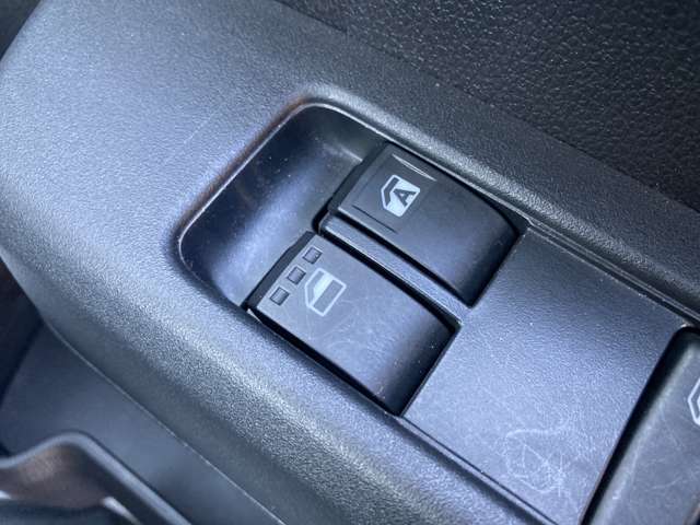 ダイハツ ハイゼットカーゴ ６６０ デラックス ４ＷＤ R6年 (東北) 99