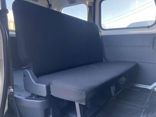 ダイハツ ハイゼットカーゴ ６６０ デラックス ４ＷＤ R6年 (東北) 99