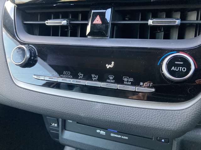 トヨタ カローラ １．８ ハイブリッド Ｇ－Ｘ プラス Ｅ－ＦＯＵＲ ４ＷＤ R2年 (東北) 99