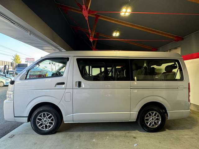 トヨタ ハイエースワゴン ２．７ ＤＸ ロング ミドルルーフ ４ＷＤ H28年 (東北) 99