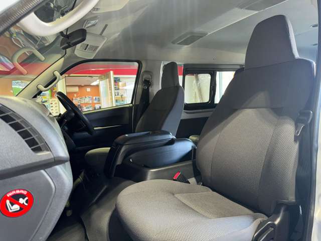 トヨタ ハイエースワゴン ２．７ ＤＸ ロング ミドルルーフ ４ＷＤ H28年 (東北) 99