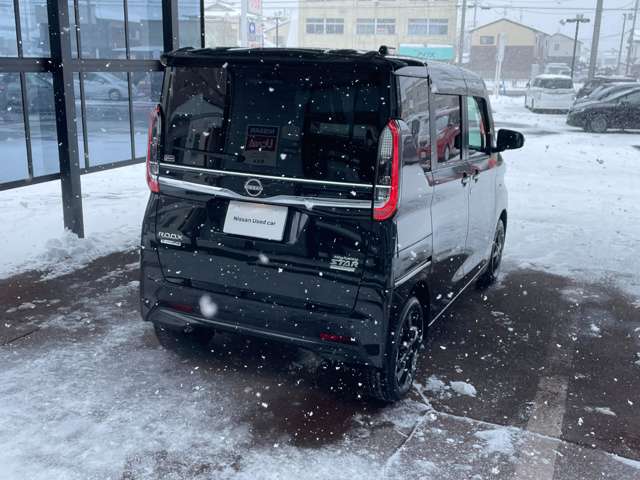 日産 ルークス ６６０ ハイウェイスターＧターボ プロパイロット エディション ４ＷＤ R5年 (東北) 99