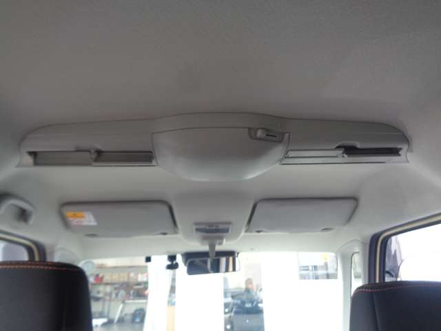 スズキ スペーシア　ギア ６６０ ギア ハイブリッド ＸＺターボ R2年 (中国) 99