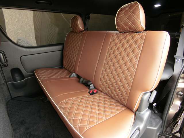 トヨタ ハイエースバン ２．８ スーパーＧＬ ５０ＴＨ アニバーサリー リミテッド ロングボディ ディーゼルターボ R1年 (中国) 99