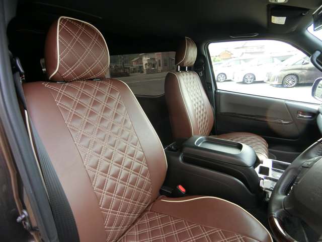 トヨタ ハイエースバン ２．８ スーパーＧＬ ５０ＴＨ アニバーサリー リミテッド ロングボディ ディーゼルターボ R1年 (中国) 99