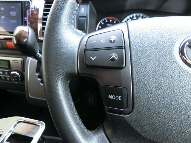 トヨタ ハイエースバン ２．８ スーパーＧＬ ５０ＴＨ アニバーサリー リミテッド ロングボディ ディーゼルターボ R1年 (中国) 99