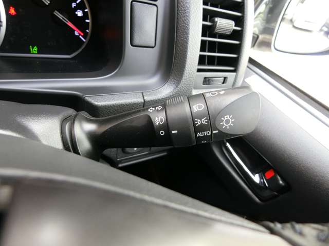 トヨタ ハイエースバン ２．８ スーパーＧＬ ５０ＴＨ アニバーサリー リミテッド ロングボディ ディーゼルターボ R1年 (中国) 99