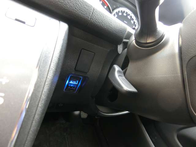 トヨタ ハイエースバン ２．８ スーパーＧＬ ５０ＴＨ アニバーサリー リミテッド ロングボディ ディーゼルターボ R1年 (中国) 99