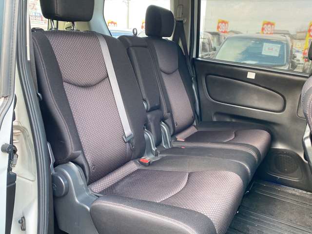 日産 セレナ ２．０ ハイウェイスター Ｓ－ＨＹＢＲＩＤ Ｖセレクション H25年 (九州・沖縄) 99