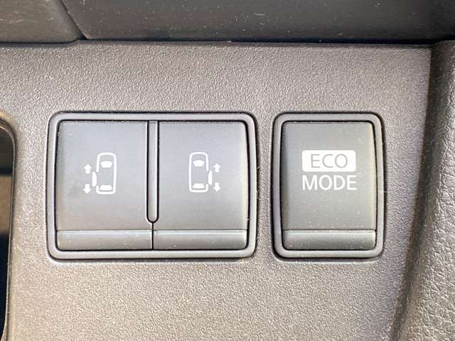 日産 セレナ ２．０ ハイウェイスター Ｓ－ＨＹＢＲＩＤ Ｖセレクション H25年 (九州・沖縄) 99