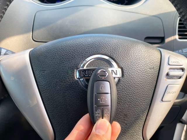 日産 セレナ ２．０ ハイウェイスター Ｓ－ＨＹＢＲＩＤ Ｖセレクション H25年 (九州・沖縄) 99