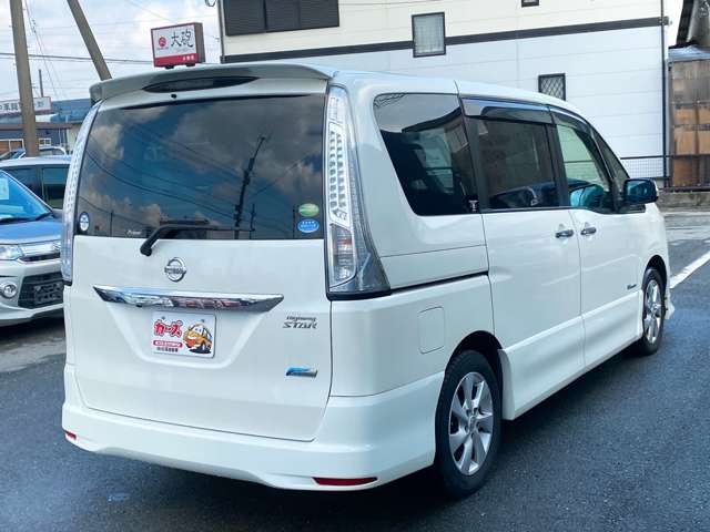 日産 セレナ ２．０ ハイウェイスター Ｓ－ＨＹＢＲＩＤ Ｖセレクション H25年 (九州・沖縄) 99
