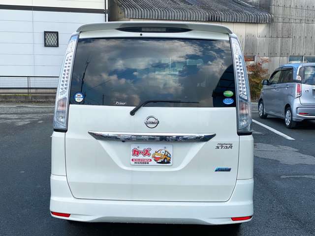 日産 セレナ ２．０ ハイウェイスター Ｓ－ＨＹＢＲＩＤ Ｖセレクション H25年 (九州・沖縄) 99