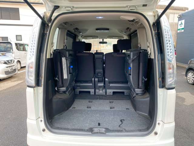 日産 セレナ ２．０ ハイウェイスター Ｓ－ＨＹＢＲＩＤ Ｖセレクション H25年 (九州・沖縄) 99