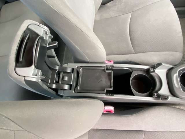 トヨタ プリウス １．８ Ｓ H23年 (九州・沖縄) 99